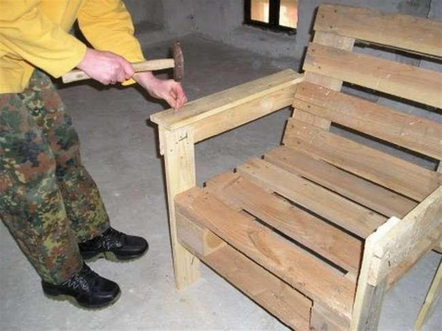 Мебель из поддонов: делаем стул