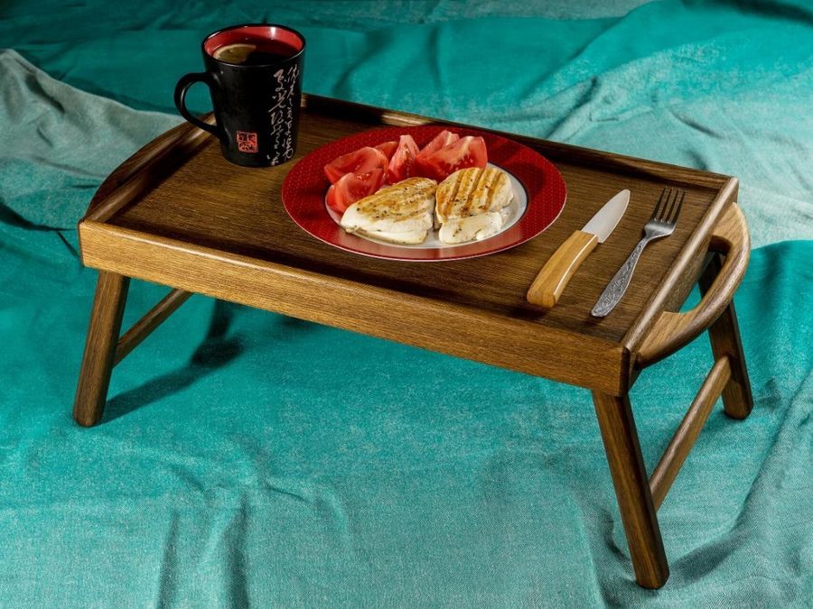 Переносной кроватный столик для завтрака