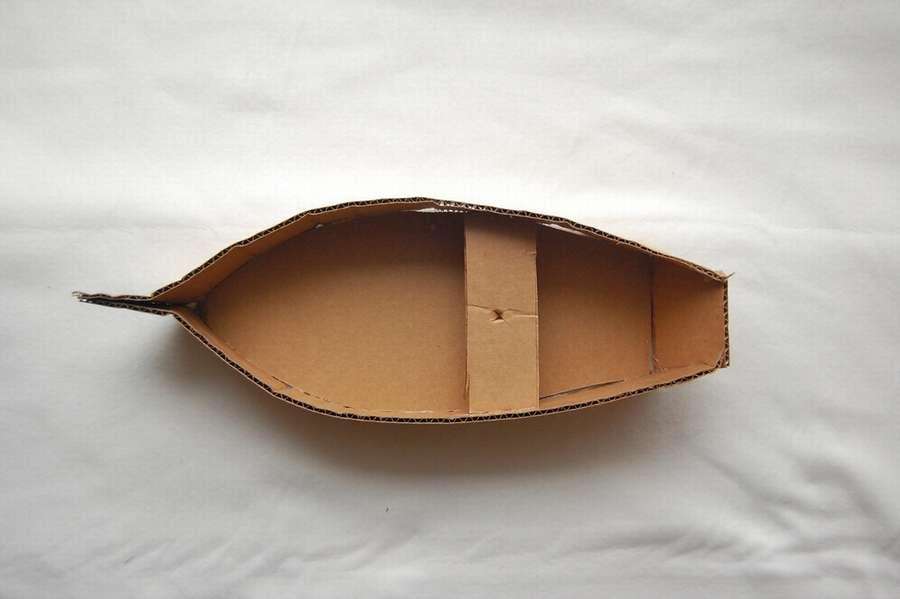 Картонная лодка для детей. 10