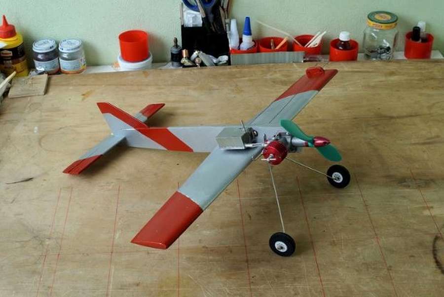 Кордовые модели самолетов: 8 фото
